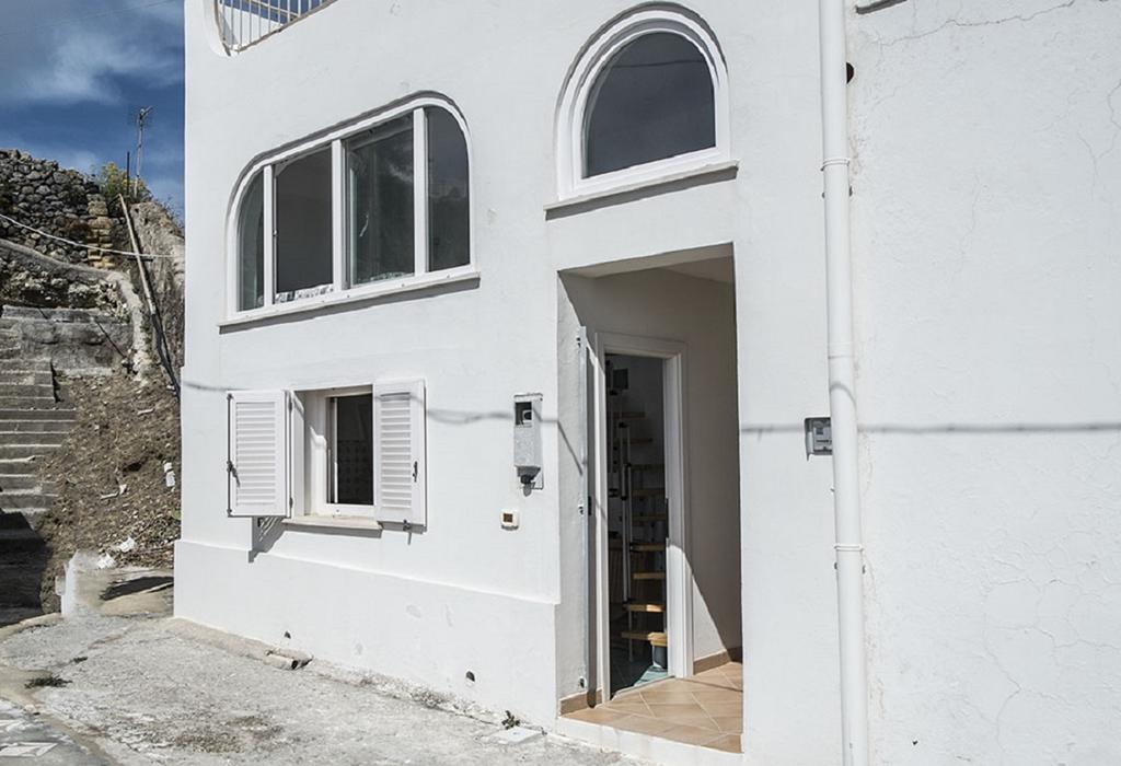 Raffaele Apartment Понца Стая снимка