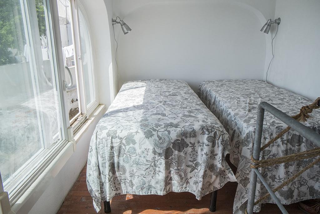 Raffaele Apartment Понца Стая снимка