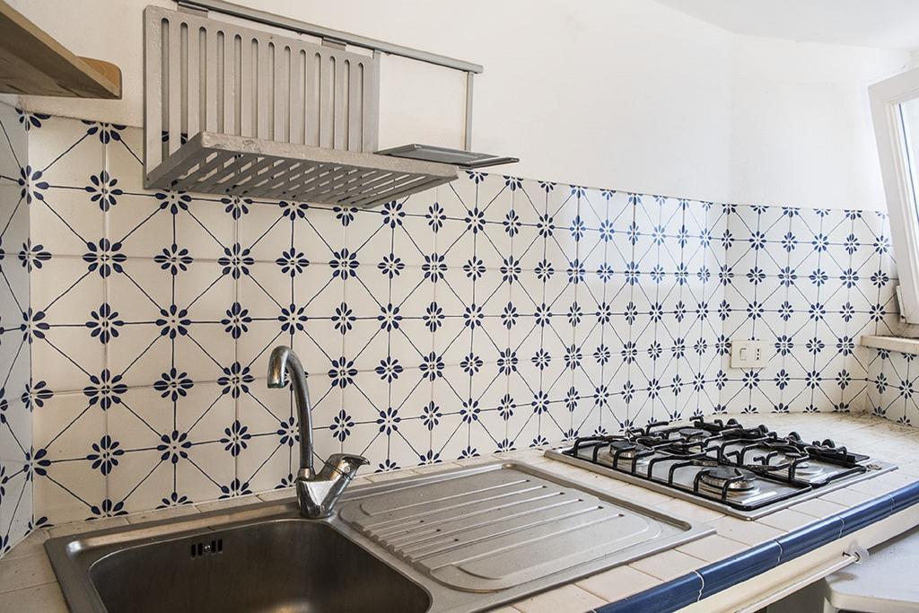 Raffaele Apartment Понца Стая снимка